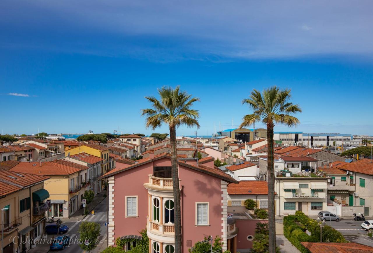 Apartamento Torre Della Darsena Viareggio Exterior foto